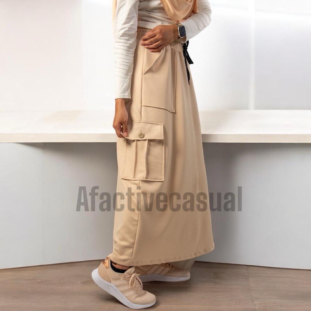 Afactivecasual Sporty Cargo Skirt (standard and Plus sizes available)