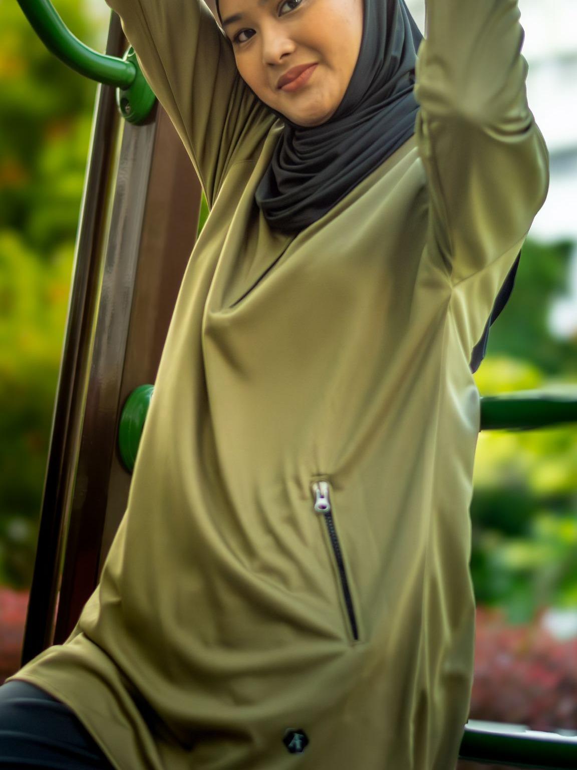 Afactivecasual Zip Motion Muslimah Sports Top